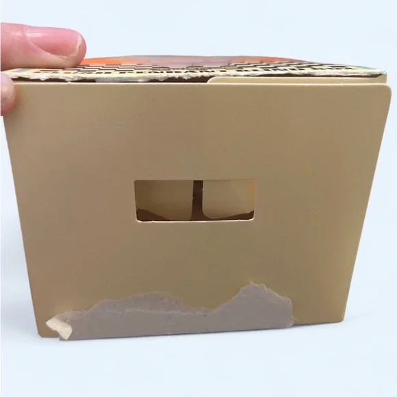 POP MART Cry Baby – Sunset Concert Plush Pendant / Keychain IN BOX - Picture 6 of 6